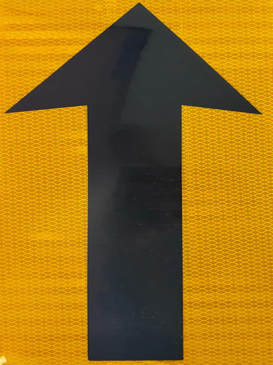 Magnets Arrowhead 150mm X 150mm  Yellow Refl  Class 400