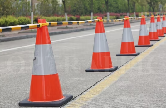 Tiger Tail Cone Bar - Extendable Barrier