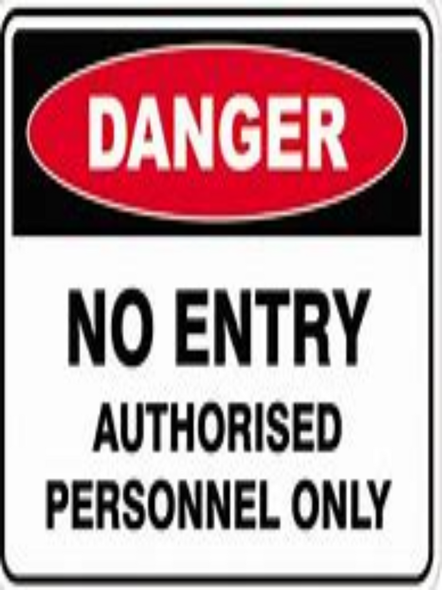DANGER NO ENTRY AUTHORISED PERSON ONLY 450X300-POLY